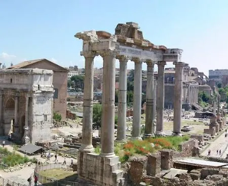 Vatican לינה וארוחת בוקר